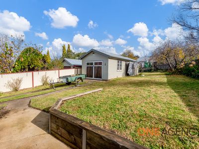 13 Tremain Avenue, West Bathurst