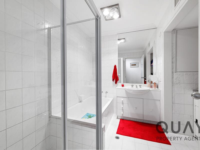 11 / 12 Frank Oliveri Drive, Chipping Norton