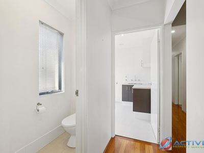 25A Second Avenue, Claremont