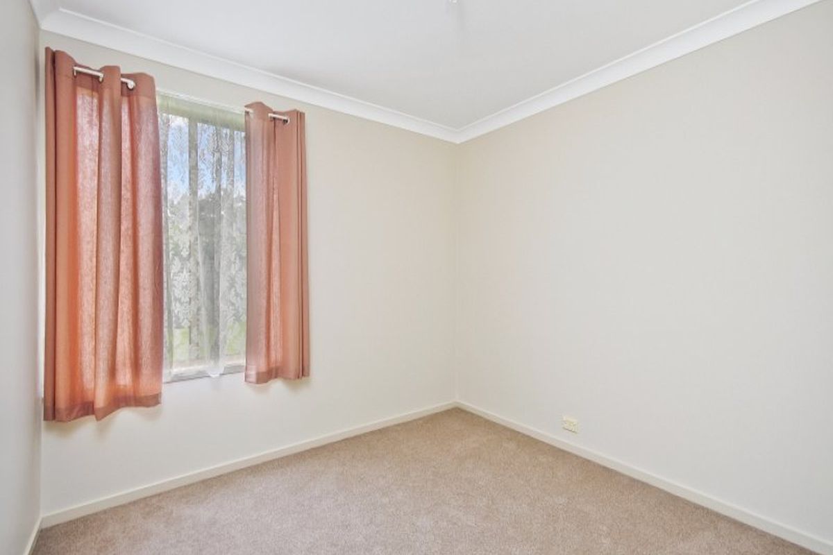 8 Gumleaf Close, Erina