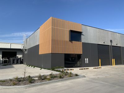 11 Milla Way, Altona