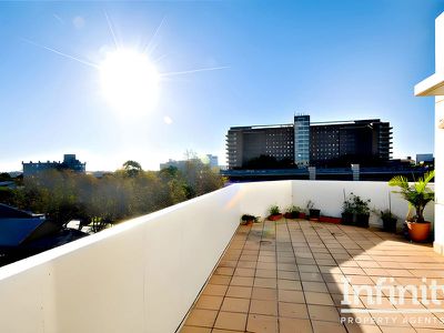 405W / 138 Carillon Avenue, Newtown