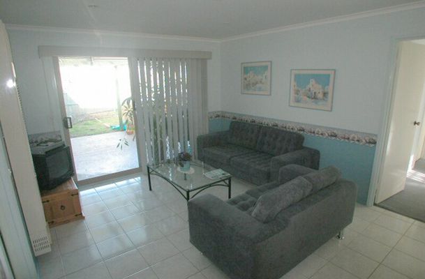27 Farnborough Road, Craigieburn