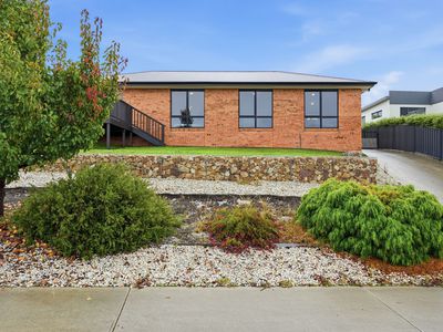 19 Lagoon View Court, Midway Point
