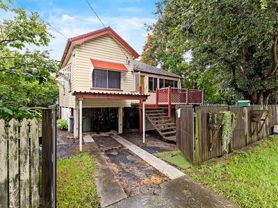 50 Forbes Street, West End