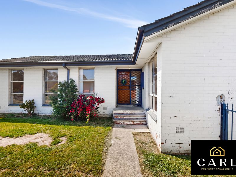 30 Village Drive, Hampton Park