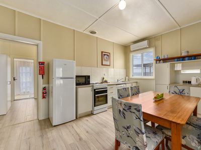 27 Riddoch Avenue, Mount Burr
