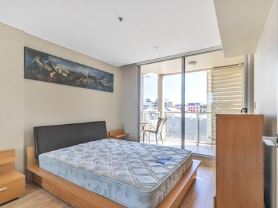 515 / 96 North Terrace, Adelaide