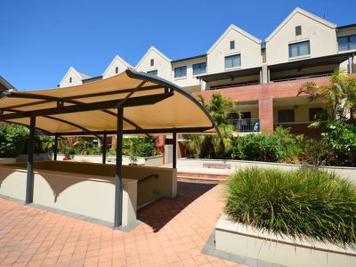 14/2 Wexford Street, Subiaco
