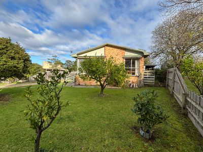 75 Mirrabooka Road, Mallacoota