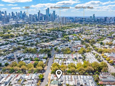 52 Barrett Street, Albert Park