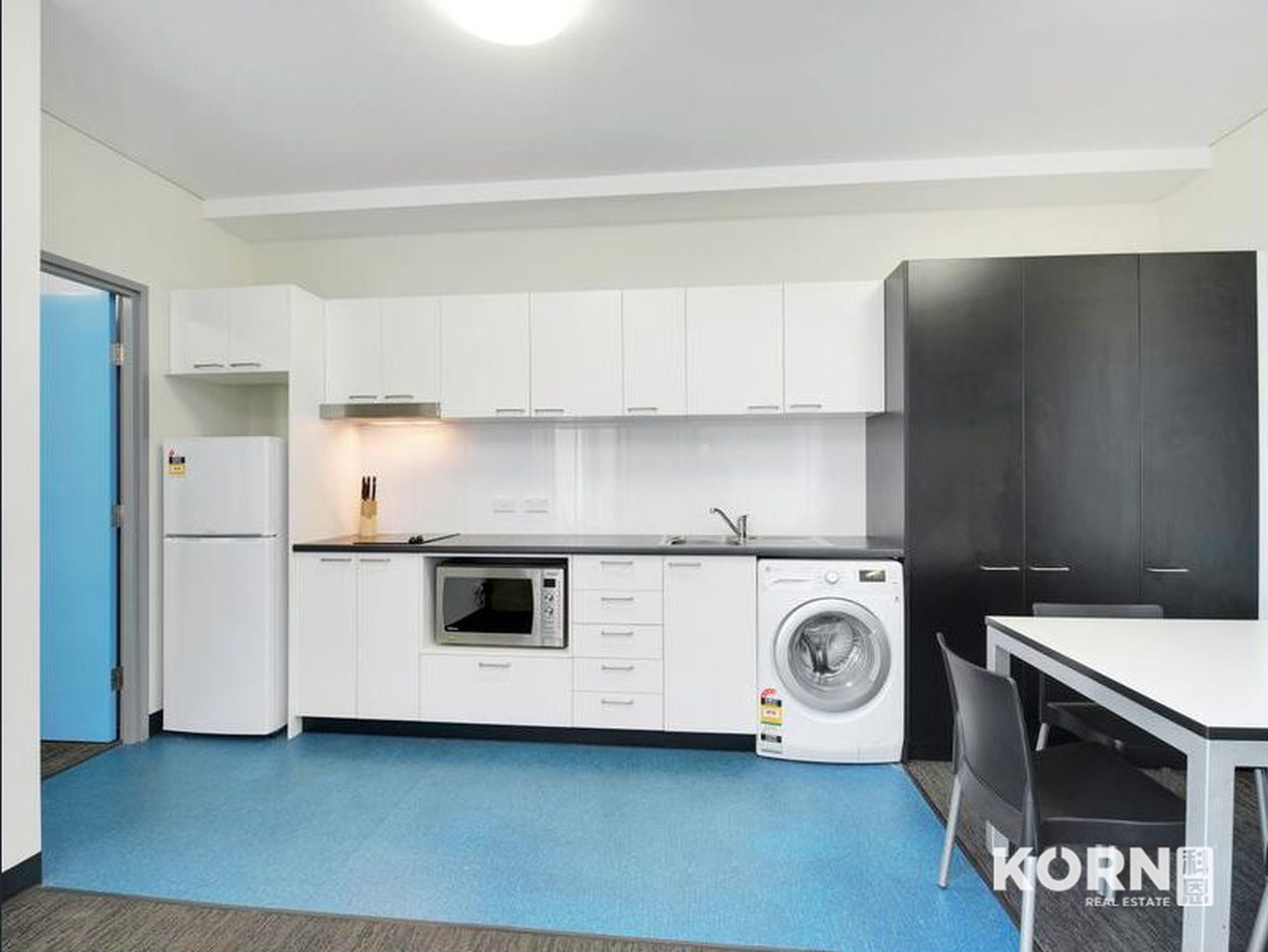 1004 / 15 Synagogue Place, Adelaide