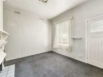 22 Railway Terrace West, Tantanoola