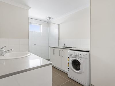 6 / 148 Wharf Street, Cannington