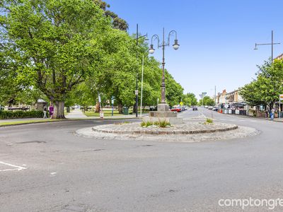 201 Nelson Place, Williamstown