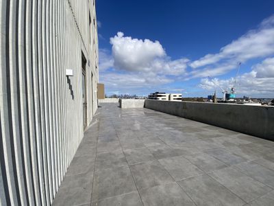 710 / 20 Wardens Walk, Coburg