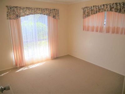 6 Lister Court, Kingaroy
