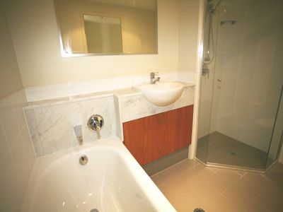 1707 / 77-81 Berry Street, North Sydney