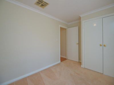 22 Cavalier Crescent, Boulder