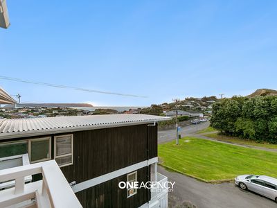 4 / 12 Thornley Street, Titahi Bay