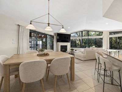 8 Casuarina Street, Bridgeman Downs