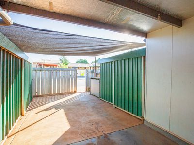 8/24 Traine Crescent, South Hedland