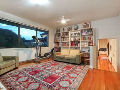 25 Avon Road , Rye