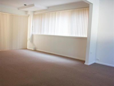 2 / 28 Smith Street, Wollongong