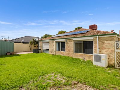 17 Coomer Elbow, South Guildford