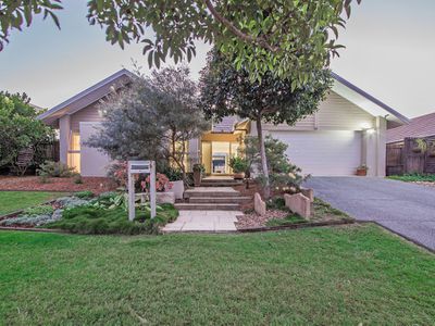 4 Margaret Crescent, Wakerley