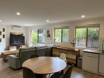 2/75 Colin Road, Scarborough
