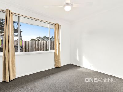 25 Macleay Place, Albion Park