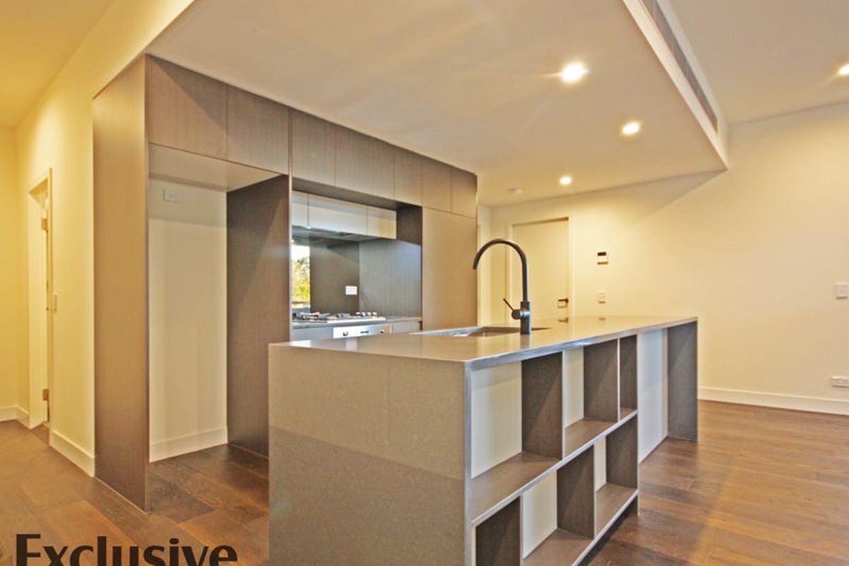 A325 / 3 McKinnon Avenue, Five Dock