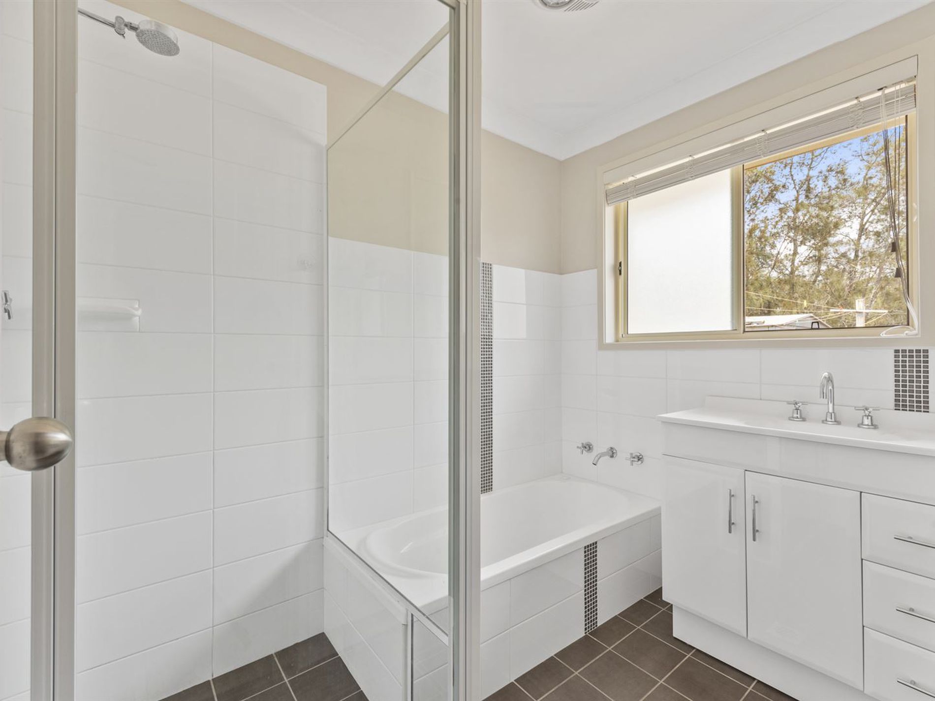 104 Lake Conjola Entrance Road, Lake Conjola