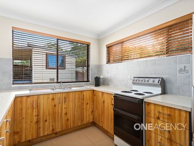 6 Primrose Place, Farmborough Heights