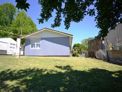 37 Valley Avenue, Mount Beauty