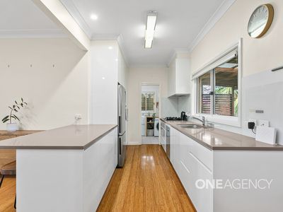 107 Panorama Drive, Farmborough Heights