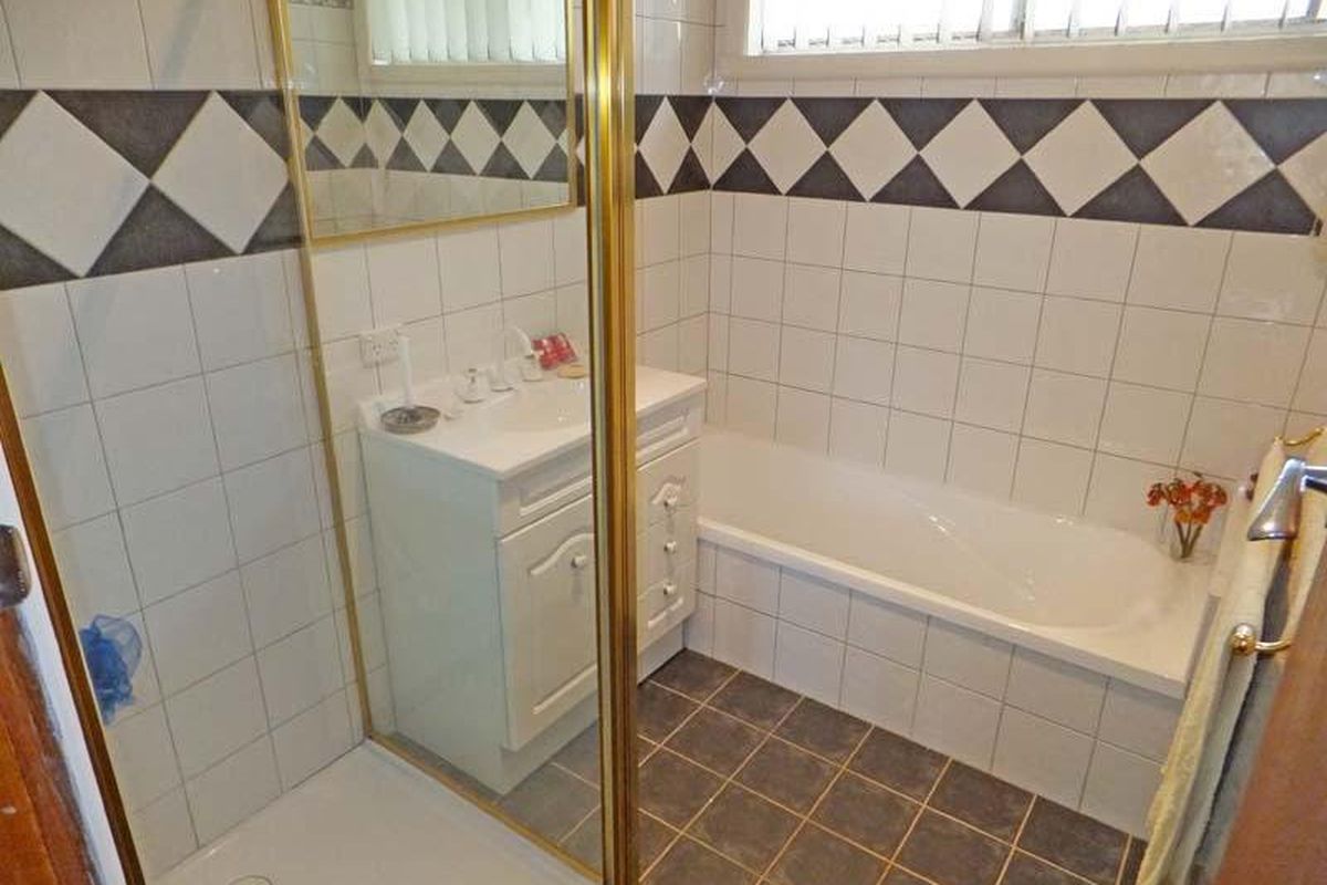 16 Allan Street, Kyabram