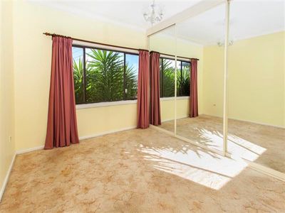 17 Leigh Cres, Unanderra