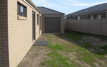 19 Hood Place, Pakenham