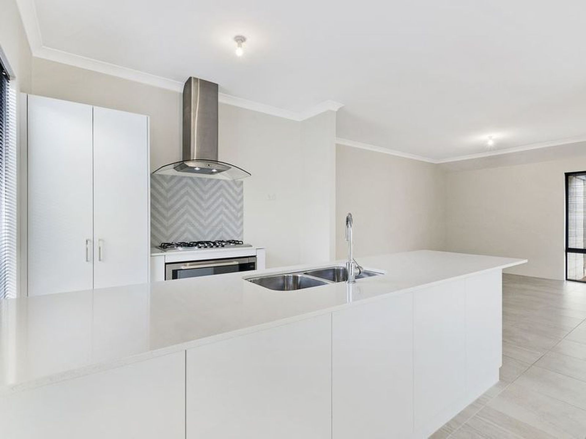 48 Skysail Avenue, Alkimos