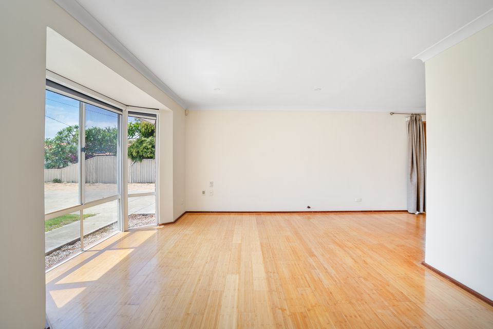 12 Pinedale Way, Safety Bay