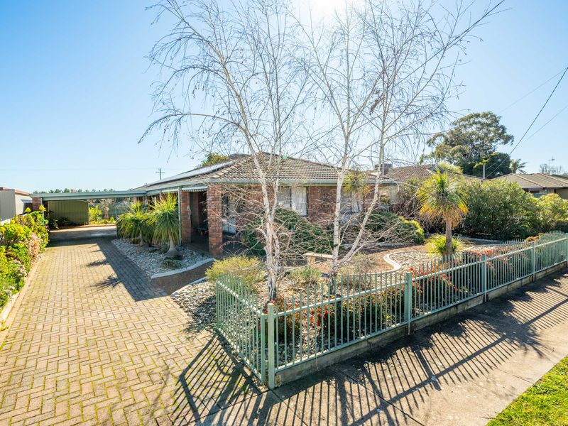 96 Emma Street, Mooroopna