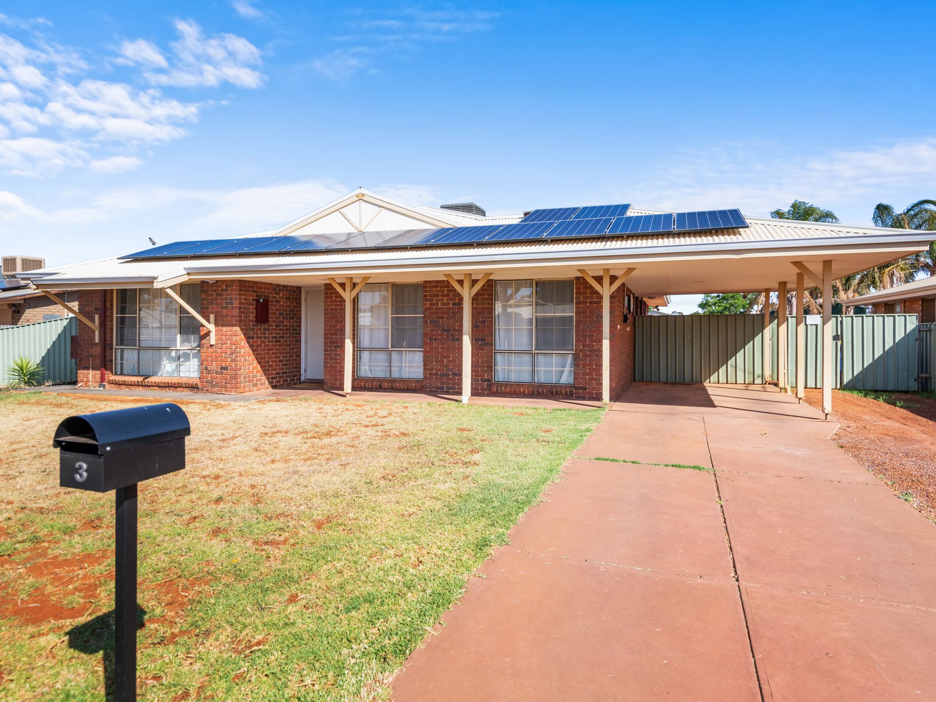 3 Holroyd Way, Boulder