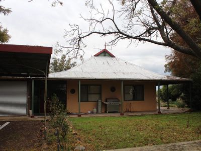 Riverside Homestead Colenso Park Road, Barham