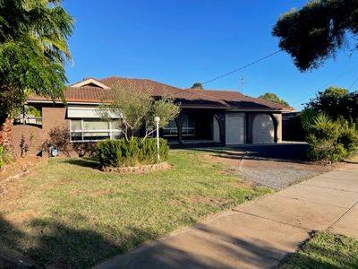 36 Field Street, Shepparton