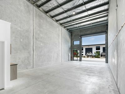 5 / 9 Corporate Place, Landsborough