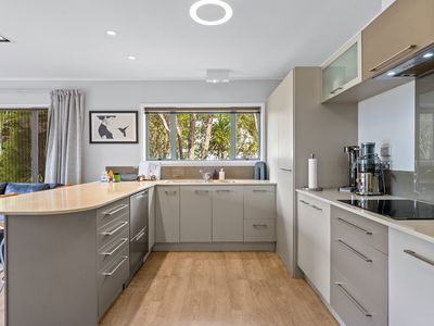 140 Chelsea View Drive, Chatswood