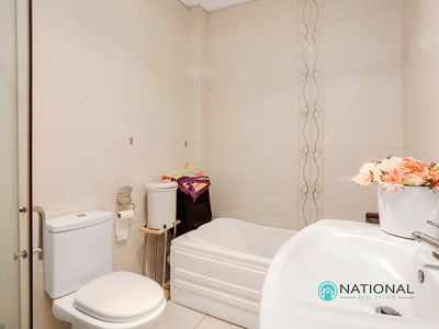 2 / 58 Ferndale Close, Constitution Hill