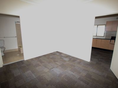 2 / 64 Windang Road, Primbee